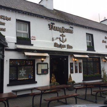 Vaughan's Anchor Inn - Front. - Irish Near Me - Liscannor, CE