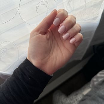 Treat Yourself by Valentina - Nail Salons Near Me - Danbury, Connecticut