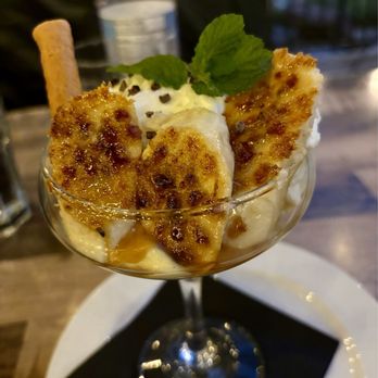 Hungry Goat Scratch Kitchen & Wine Bar - Banana Creme Brûlée - Wine Bars Near Me - Morrison, Colorado Hungry Goat Scratch Kitchen & Wine Bar - Banana Creme Brûlée - Wine Bars Near Me - Morrison, Colorado
