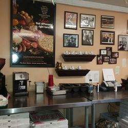 Piccolo Pizza - New decor