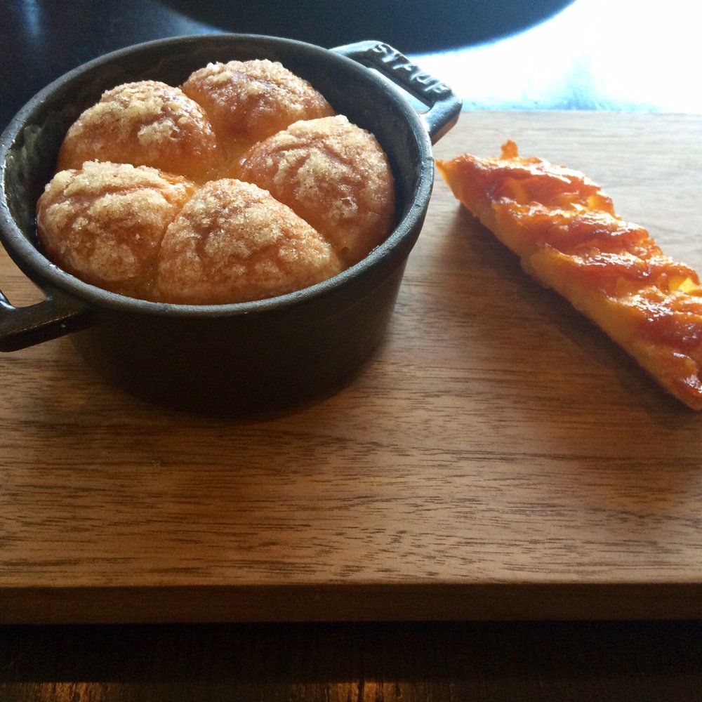 Dinner by Heston Blumenthal - Tipsy cake - British Near Me - London, XGL Dinner by Heston Blumenthal - Tipsy cake - British Near Me - London, XGL