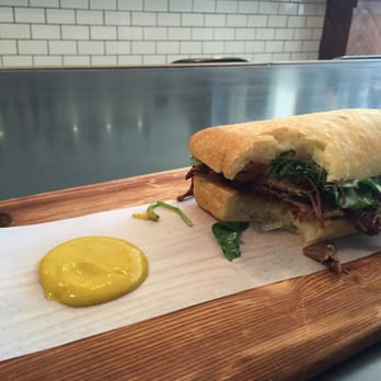 Meat & Bread - Pot roast sandwich - Sandwiches Near Me - Vancouver, British Columbia