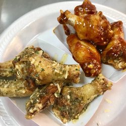U Love Wings - Garlic Parmesan and Sweet Chi Chi