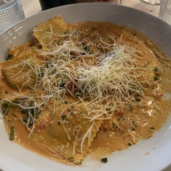 Francesca's North - Spinach ravioli - Italian Near Me - Northbrook, Illinois Francesca's North - Spinach ravioli - Italian Near Me - Northbrook, Illinois