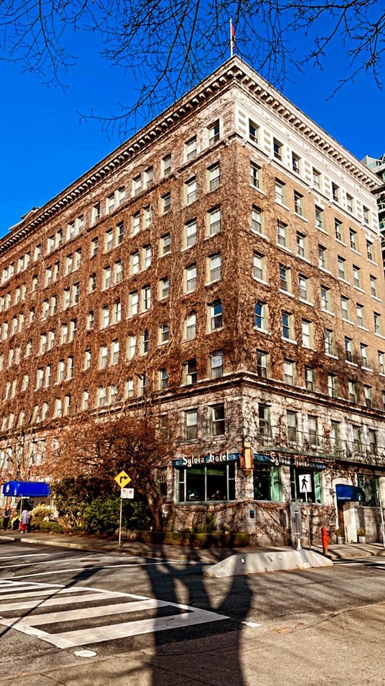 THE SYLVIA HOTEL - Updated January 2025 - 116 Photos & 108 Reviews