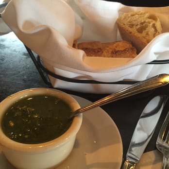Vivace - Homemade Italian bread and pesto dipping oil - Italian Near Me - Tucson, Arizona