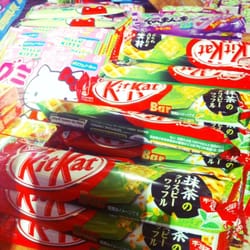 Green Tea Kit-Kats.