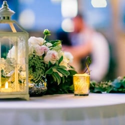 Its Personal Wedding Staging and Design - Vintage Chic Wedding Decorations and table centerpieces