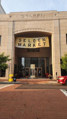 Selden Market by null