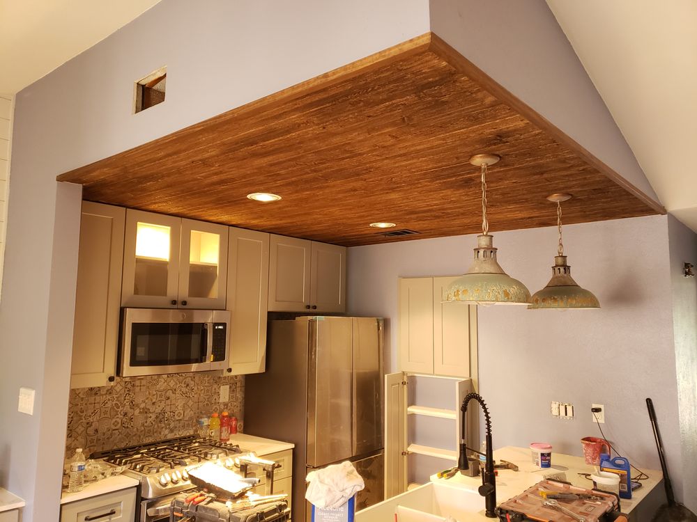 Slide of Advanced Construction and Remodeling