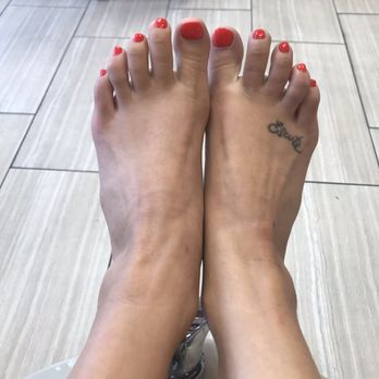 Luxus Nail Spa  - Love my pedicure! - Nail Salons Near Me - Glendale, California