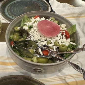 Four65 Woodfire Bistro Bar - Awesome , greek salad, yummy!!! - Bars Near Me - Highlands, North Carolina