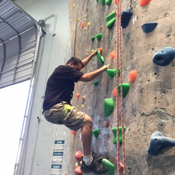 Hangar 18 - East Riverside - First timer - Climbing Near Me - Riverside, California