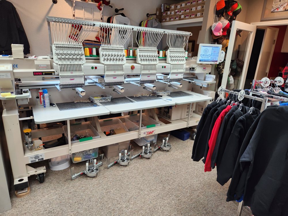 WEST APPAREL & EMBROIDERY Updated September 2024 629 Main St, Red