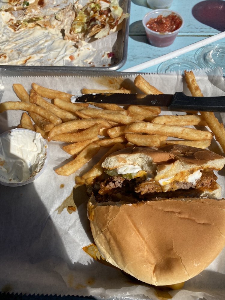 COASTAL DAIQUIRI BAR & GRILL Updated May 2024 19 Photos & 28