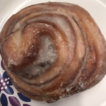 Skaneateles Bakery - Cinnamon Buns - Bakeries Near Me - Skaneateles, New York Skaneateles Bakery - Cinnamon Buns - Bakeries Near Me - Skaneateles, New York