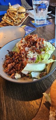 Audrey's Avenue Kitchen & Bar by null