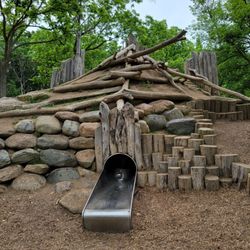 Leslie Science & Nature Center - Playscape
