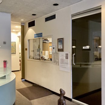 Daniel Klapper, MD - I've got the whole waiting room to myself. I'm the first appointment today. 04/19/22 - Ophthalmologists Near Me Daniel Klapper, MD - I've got the whole waiting room to myself. I'm the first appointment today. 04/19/22 - Ophthalmologists Near Me