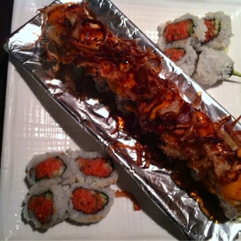 SUSHIRAW - Lunch special: Rain Roll + Spicy tuna roll - Japanese Near Me - Granada Hills, California SUSHIRAW - Lunch special: Rain Roll + Spicy tuna roll - Japanese Near Me - Granada Hills, California