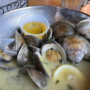 Mariner's Harbor - Steamers - Seafood Near Me - Kingston, New York