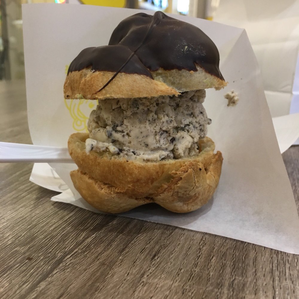 Beard Papa's - Desserts Near Me - Flushing, New York Beard Papa's - Desserts Near Me - Flushing, New York