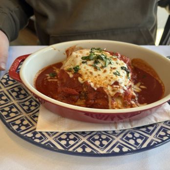 Maggiano's Little Italy - Italian Near Me - Dallas, Texas