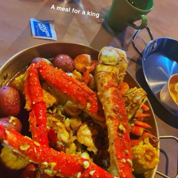 Hooked Seafood Boil & Bar - King crab legs with all the goodies - Seafood Near Me - Kennewick, Washington Hooked Seafood Boil & Bar - King crab legs with all the goodies - Seafood Near Me - Kennewick, Washington