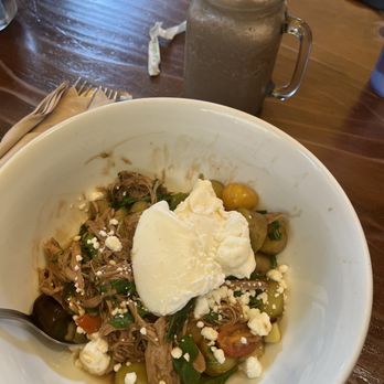 Sloopy's Beach Cafe - Duck Confit Hash - American Near Me - Manhattan Beach, California
