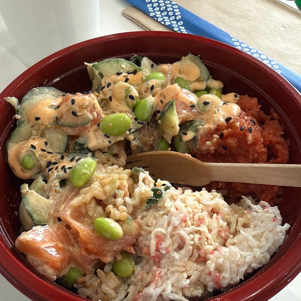 Poke Rainbow - Small poke bowl. - Poke Near Me - Redondo Beach, California Poke Rainbow - Small poke bowl. - Poke Near Me - Redondo Beach, California