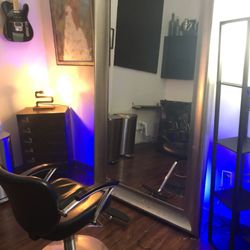 The Blonde Salon - Hair Studio.