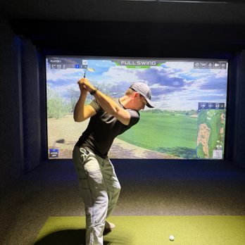 Clubhouse540 - My son taking a swing, he picked a course that is in Scottsdale, where he will work after graduation from U of A this year. - Golf Near Me - Naperville, Illinois