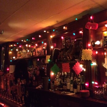 Birdy's - Bars Near Me - Bushwick, New York