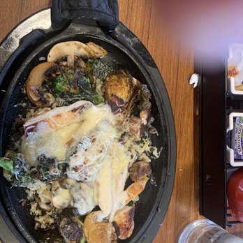 Denny's - Chicken Parmesan skillet - American Near Me - Los Angeles, California Denny's - Chicken Parmesan skillet - American Near Me - Los Angeles, California