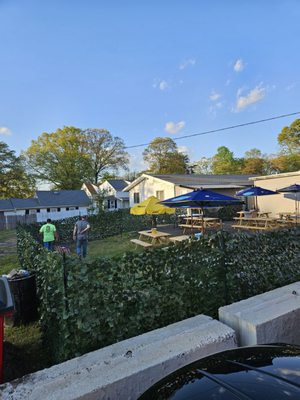 Tavern & Table by null