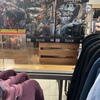 FYE-The Outlet Collection - Books, Mags, Music & Video Near Me - Auburn, Washington
