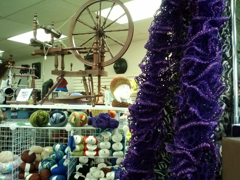 THREE OAKS KNITS Updated August 2024 2827 University Ave, Waterloo