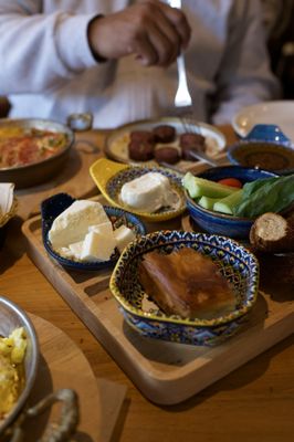 Anatolian Table by null