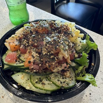 Grindz - Aloha infused Poke - Medium bowl 3 scoops - Poke Near Me - Monrovia, California