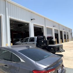 Star Chrysler Dodge Jeep Ram of Big Spring - Service bays to always get you in quickly