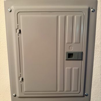 RA ELECTRIC - New installed Siemens electrical panel PN model. No gaps or large holes on the wall. Professional work. - Electricians Near Me - Los Angeles, California RA ELECTRIC - New installed Siemens electrical panel PN model. No gaps or large holes on the wall. Professional work. - Electricians Near Me - Los Angeles, California