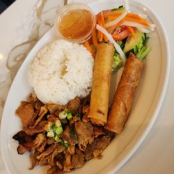 Pho Central - Broken rice with grilled pork and egg rolls