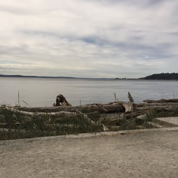 Lincoln Park - Parks Near Me - Seattle, Washington