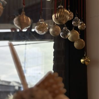 Jeni's Splendid Ice Creams - Hanging window decor - Ice Cream & Frozen Yogurt Near Me - Nashville, Tennessee Jeni's Splendid Ice Creams - Hanging window decor - Ice Cream & Frozen Yogurt Near Me - Nashville, Tennessee