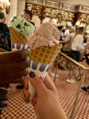 Gibson Girl Ice Cream Parlor by null