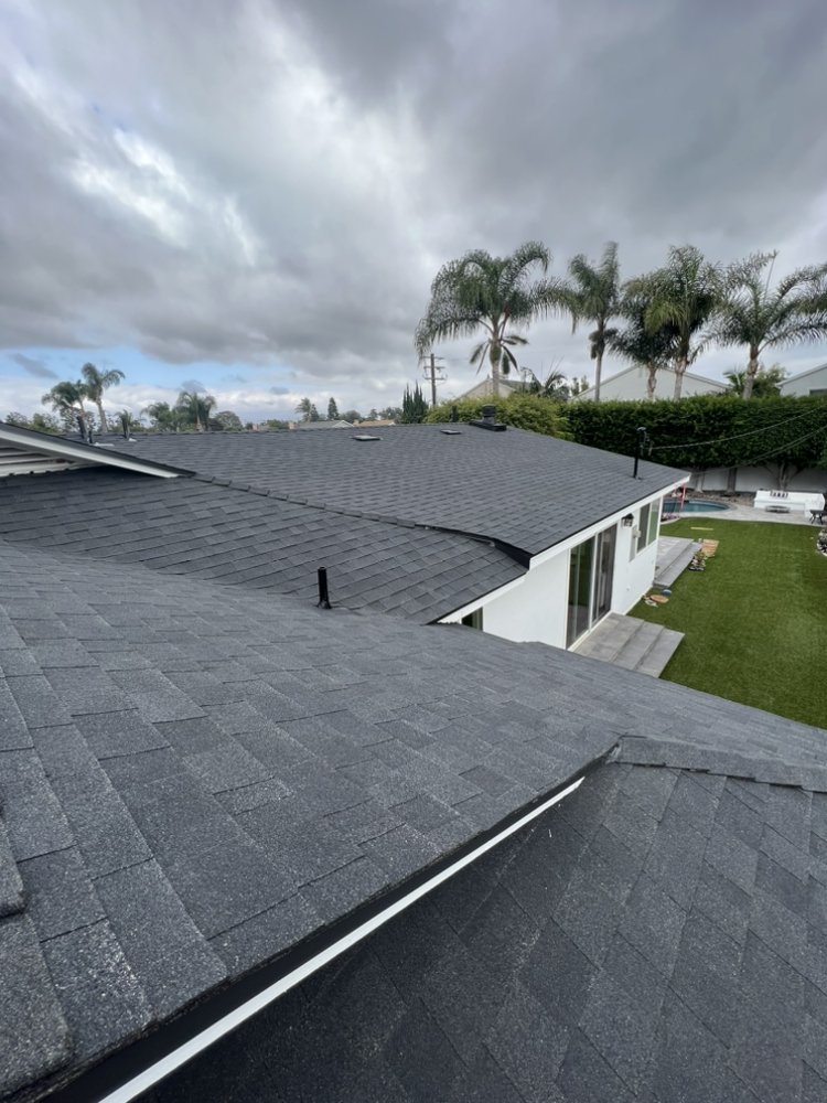 Slide of Royalty Roofing