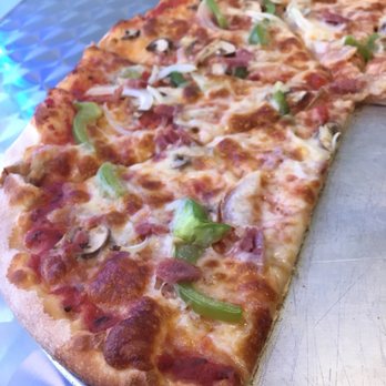 Napolitan Brick Oven Pizza - Pizza Near Me - Toronto, Ontario