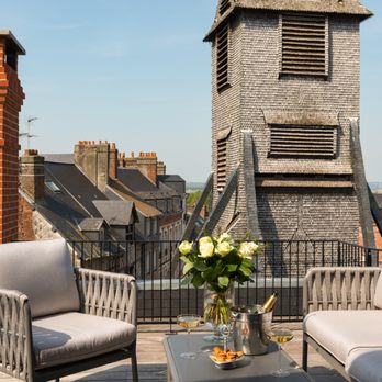 Les Maisons de Léa - La suite sur les toits - Hotels Near Me - Honfleur, 14