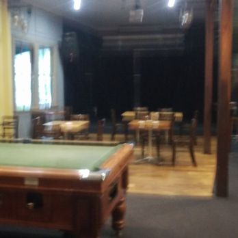 Nimbin Hotel & Backpackers - Dinning Hall - Hotels Near Me - Nimbin, NSW