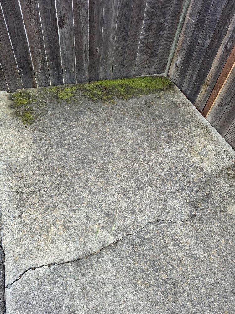 Slide of Cleaning Gutters Service